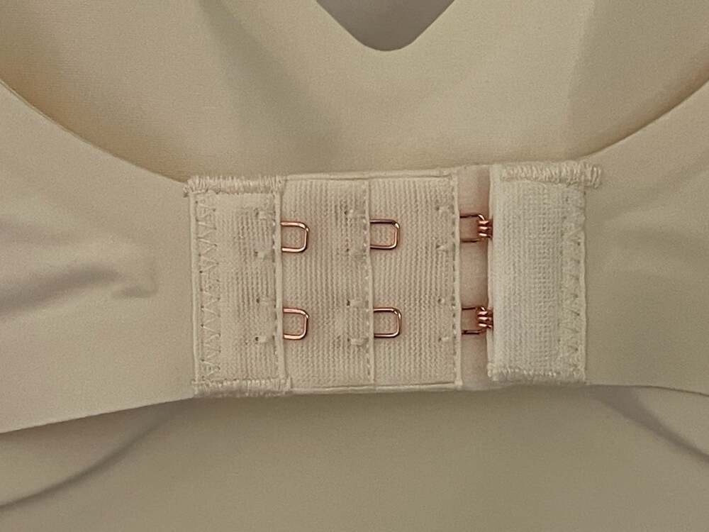 New Danskin Gel Bonded Lounge Bra Removable Pads No-Show Beige XL(36D-40B) NWT - Picture 9 of 16